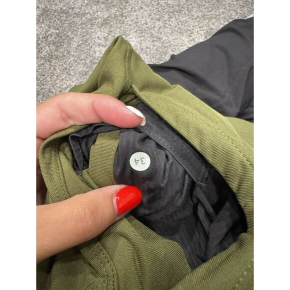 Lululemon Men’s ABC Shorts Green Size 34 10” EUC - Picture 3 of 5